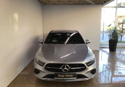 Mercedes-Benz A 200, 2024