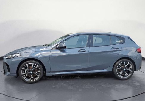 BMW 120, 2025