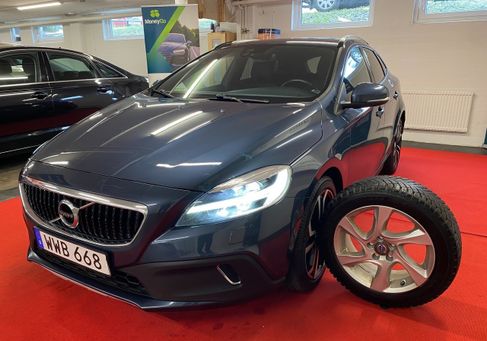 Volvo V40 Cross Country, 2018