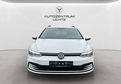 Volkswagen Golf, 2022