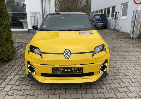 Renault R 5, 2025
