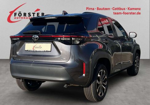 Toyota Yaris Cross, 2025