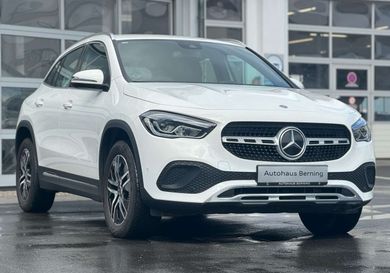 Mercedes-Benz GLA 220, 2023