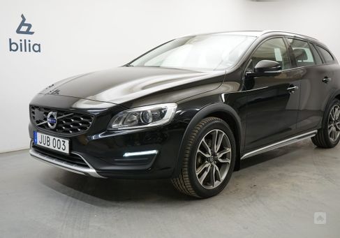 Volvo V60 Cross Country, 2017