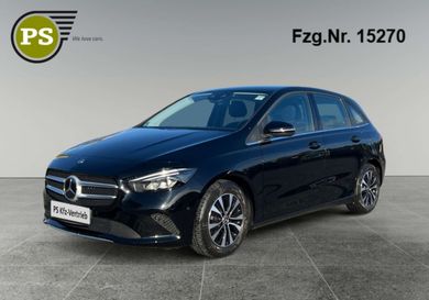 Mercedes-Benz B 200, 2022