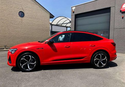 Audi e-tron, 2021 2