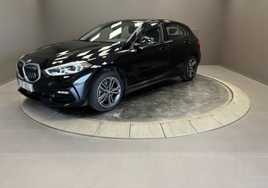 BMW 118, 2024