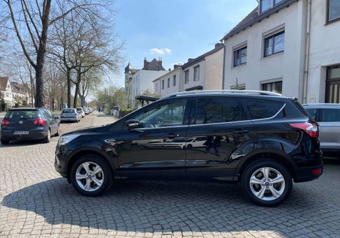 Ford Kuga, 2018