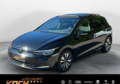 Volkswagen Golf, 2024
