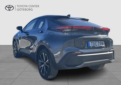 Toyota C-HR, 2025 3