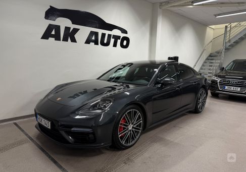 Porsche Panamera, 2017