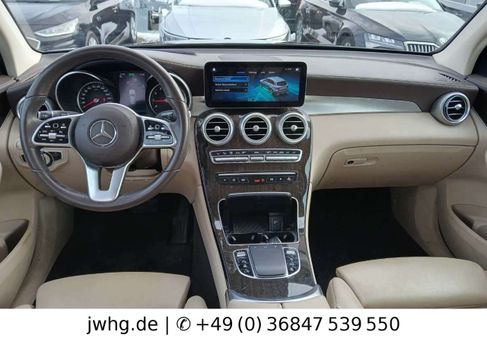 Mercedes-Benz GLC 200, 2020