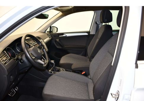 Volkswagen Tiguan, 2023 3