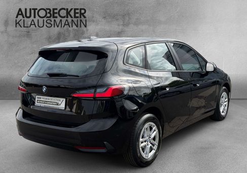 BMW 220, 2023 2
