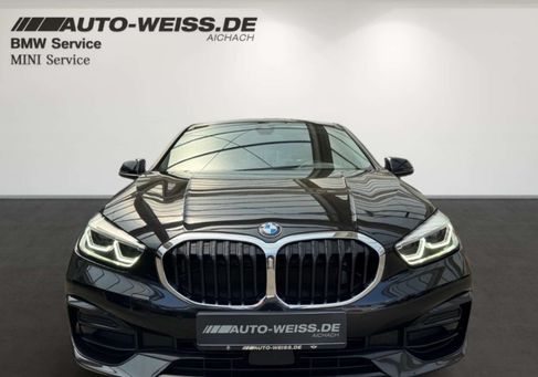 BMW 118, 2022