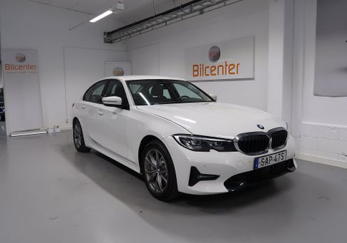 BMW 330, 2020