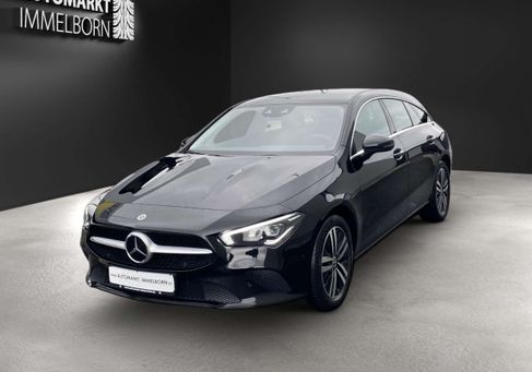 Mercedes-Benz CLA 220, 2021