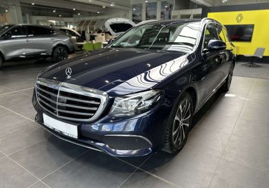 Mercedes-Benz E 300, 2020