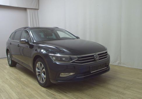 Volkswagen Passat Variant, 2023 3