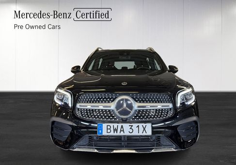 Mercedes-Benz GLB 200, 2022