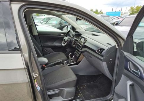 Volkswagen T-Cross, 2021