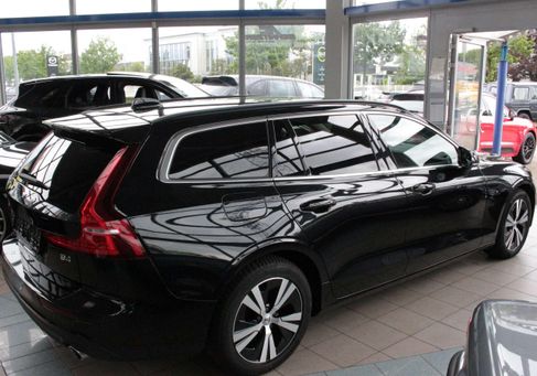 Volvo V60, 2021