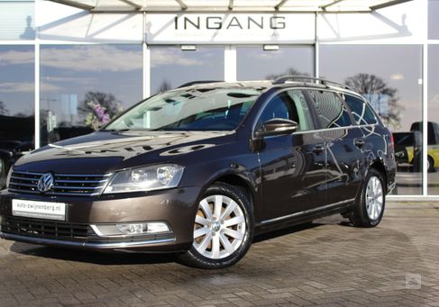 Volkswagen Passat Variant, 2013