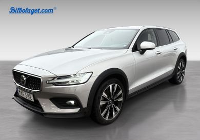 Volvo V60 Cross Country, 2024