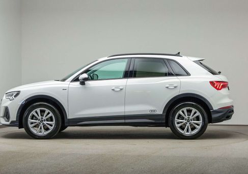 Audi Q3, 2022