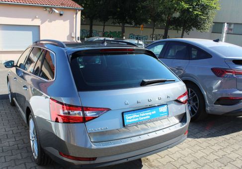 Skoda Superb, 2022