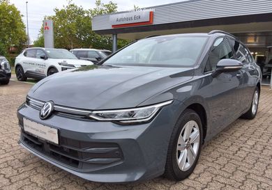 Volkswagen Golf, 2025