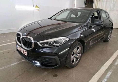 BMW 1 Serija, 2021