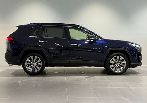 Toyota RAV 4, 2023
