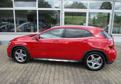Mercedes-Benz GLA 200, 2019