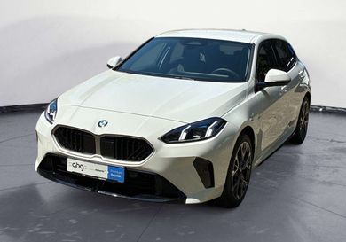 BMW 120, 2025