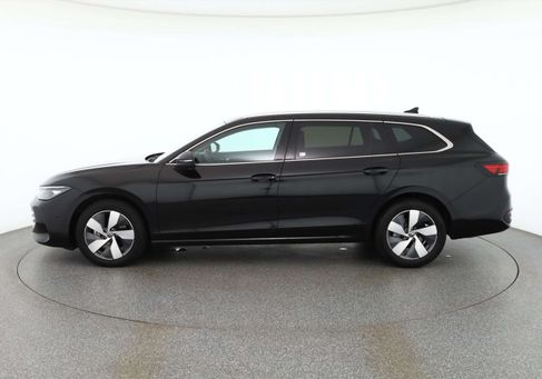Volkswagen Passat Variant, 2024 2