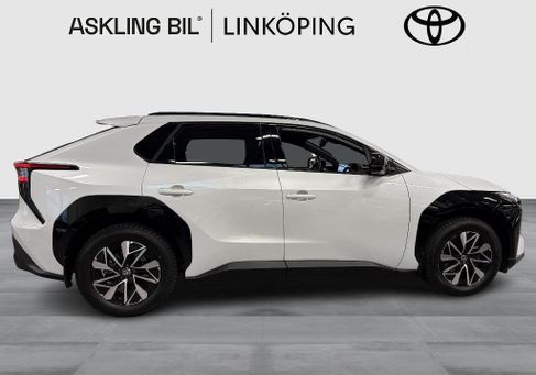 Toyota bZ4X, 2025