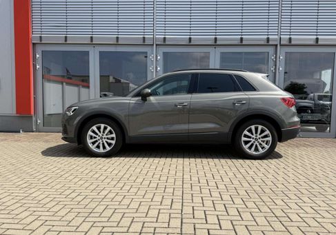 Audi Q3, 2022