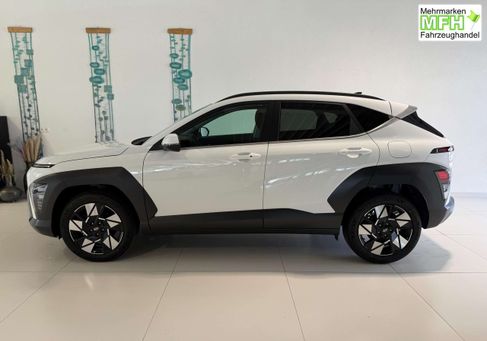Hyundai Kona, 2025 3