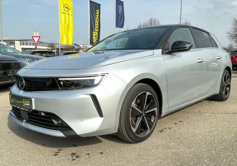 Opel Astra, 2022