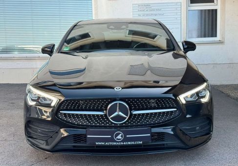 Mercedes-Benz CLA 200, 2023 3