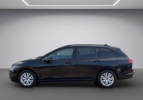 Volkswagen Golf, 2022 3