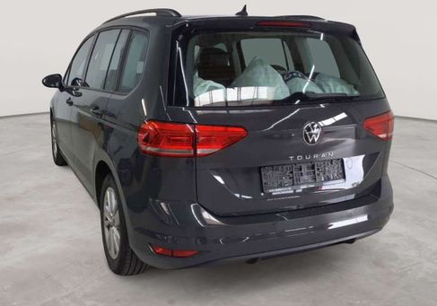 Volkswagen Touran, 2022