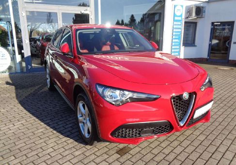 Alfa Romeo Stelvio, 2018