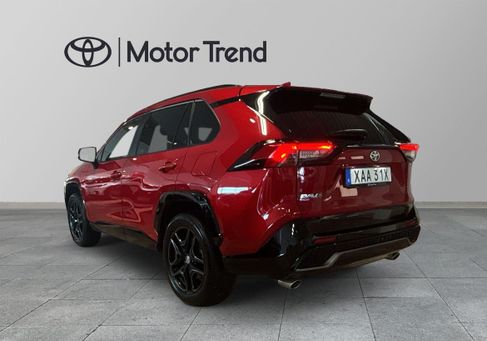 Toyota RAV 4, 2025 2