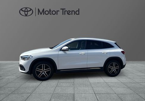 Mercedes-Benz GLA 220, 2022