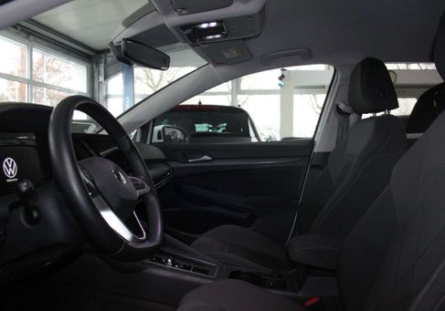 Volkswagen Golf, 2021 3