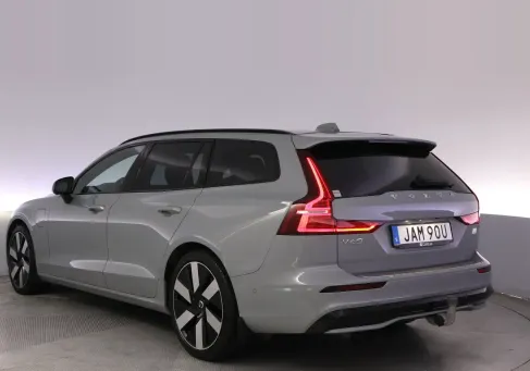 Volvo V60, 2024