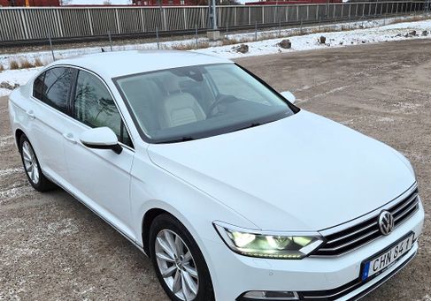 Volkswagen Passat, 2016