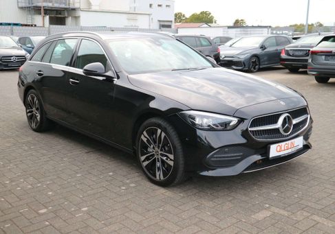 Mercedes-Benz C 300, 2023 2